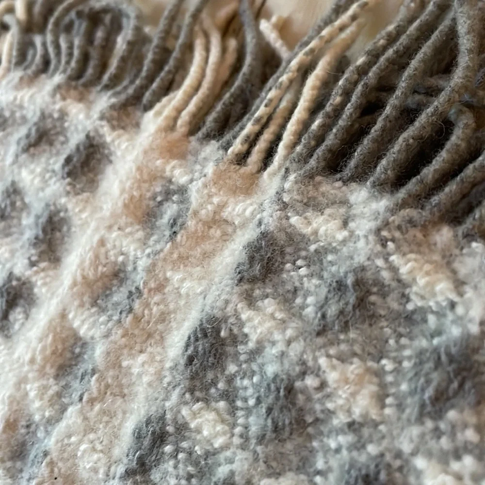 Designers Guild  Throw Blanket? Rug? - Picture 12 of 12